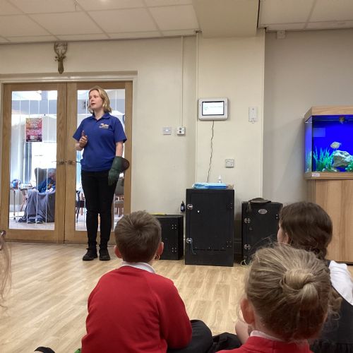 School Council Visit to Oaklands Care Home